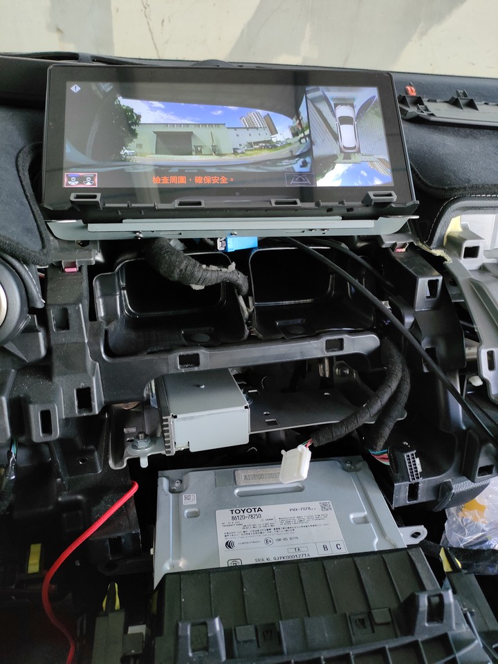 分享LEXUS NX(IS/ES/RX也可升級安裝)原車10吋螢幕升級觸控安卓主機，支援原廠環景導航，效能順暢不卡頓，整合度百分百，無損安裝!
