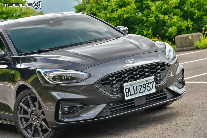 Ford Focus 四門ST-Line Lommel X 試駕|加配備不加價,顏值、科技再升級!
