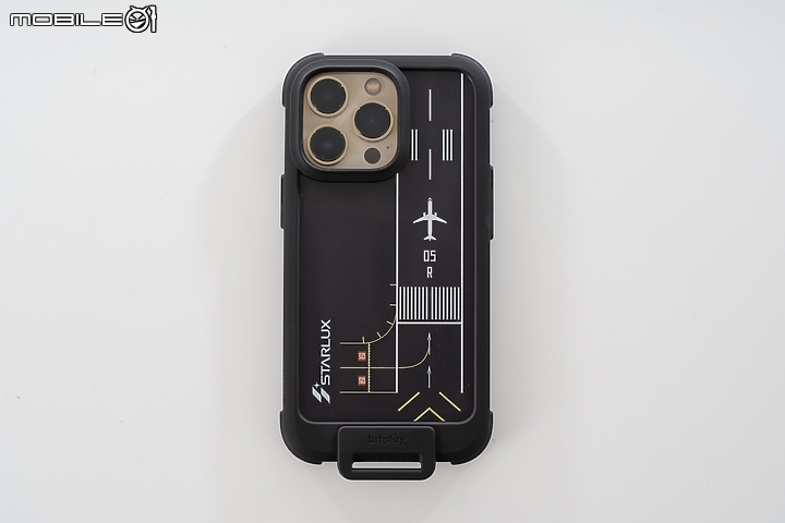 STARLUX x bitplay iPhone 13 Pro 手機殼套組開箱 滿載飛航儀式感！