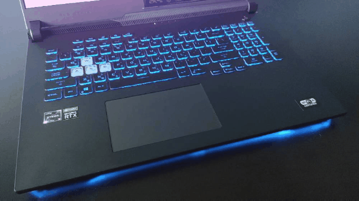 擴展遊戲視界,ROG STRIX G17 G713QM 電競筆電開箱測試