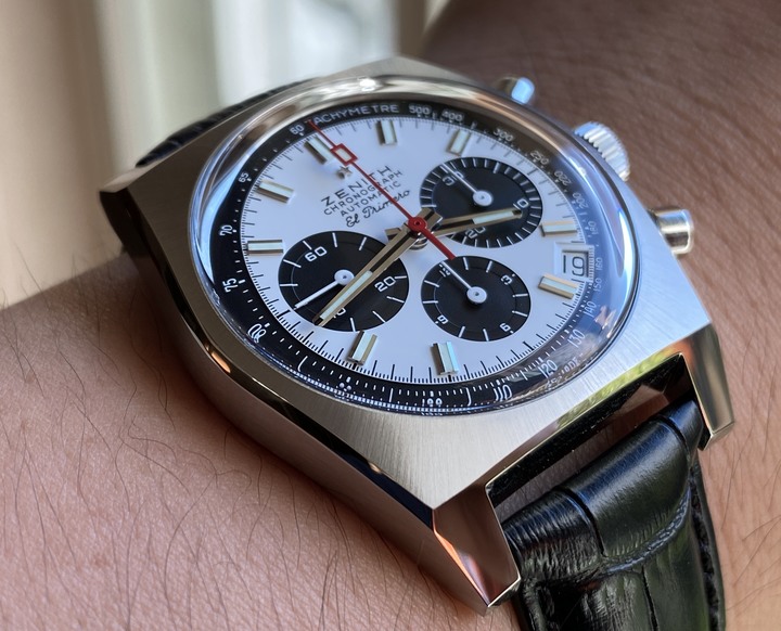 點我看大圖 Zenith A384 復刻版分享