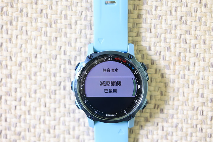 點我看大圖 (映像分享) 潛進帛琉湛藍海 feat. Garmin Descent Mk2S