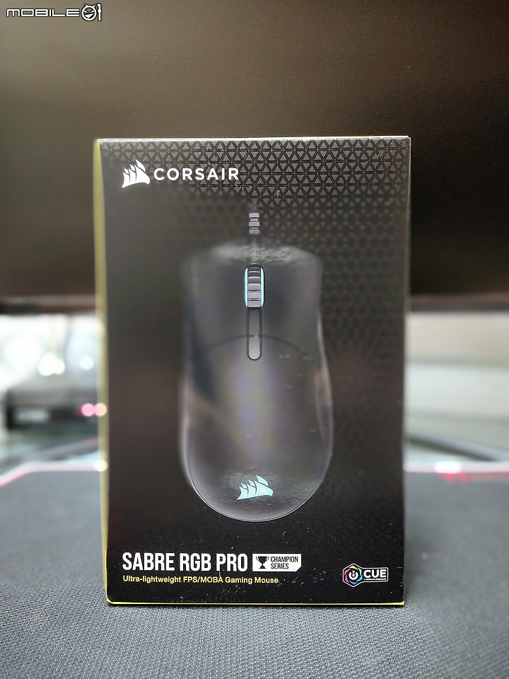 雞蛋糕爸爸開箱之敗家愛歹丸 Corsair 海盜船SABRE RGB PRO 軍刀電競滑鼠