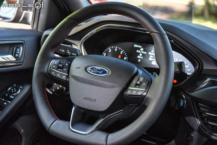 Ford Focus 四門ST-Line Lommel X 試駕|加配備不加價,顏值、科技再升級!