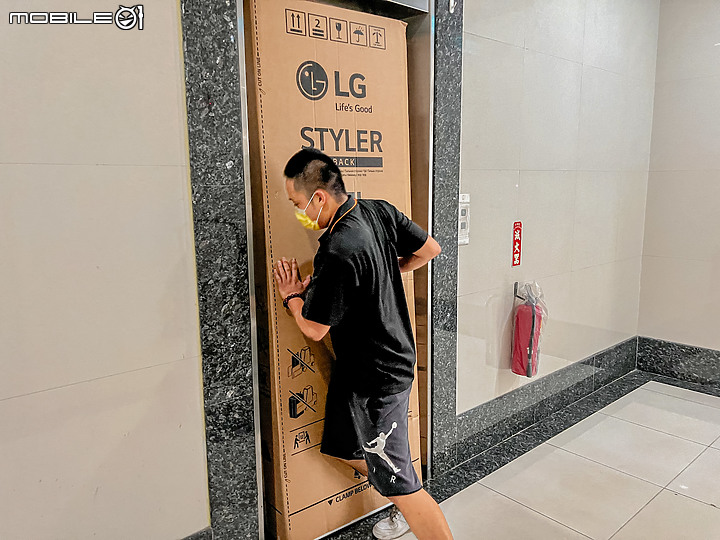 ★科技衣櫥翻轉你的健康新思路★LG styler 蒸氣電子衣櫥PLUS五件組試用心得 B723MR