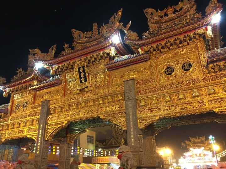 王 的 巡 禮 - 東 港 迎 王
