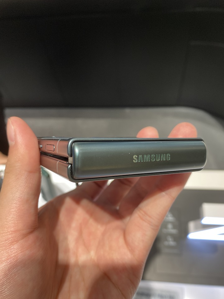 【體驗】三星大摺學家 摺疊機的新驚喜?! Galaxy Z Fold3 | Flip3 5G