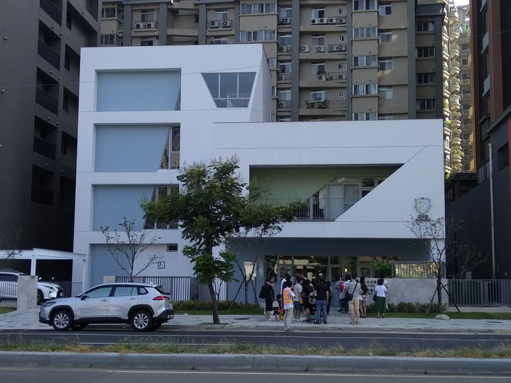 林口、淡水人口漲幅名列前3專家曝一指標撐房價 「公立雙語學校」分布,將成新的買房指標 !