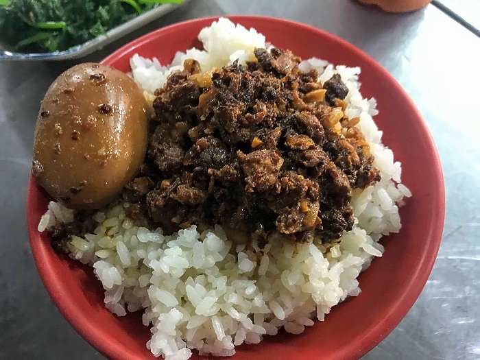 板橋美食 推薦【娥姐古早麵】華江戲院老麵攤 飄香半甲子