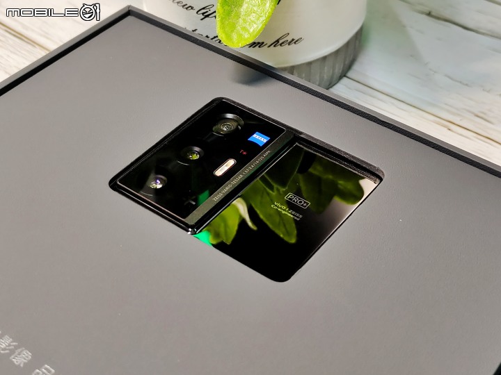 「 多圖開箱 」年度旗艦 Vivo X70 Pro+ 深度開箱實測 - 2021 最強旗艦手機王者、各方面都接近完美