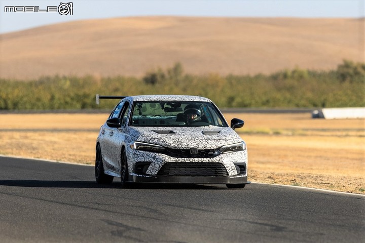 【海外新訊】Honda Civic Si預告近期登場,原廠公布新Si偽裝測試照!