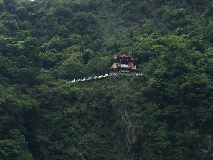 太魯閣健行一日遊,挑戰101高度的錐麓古道