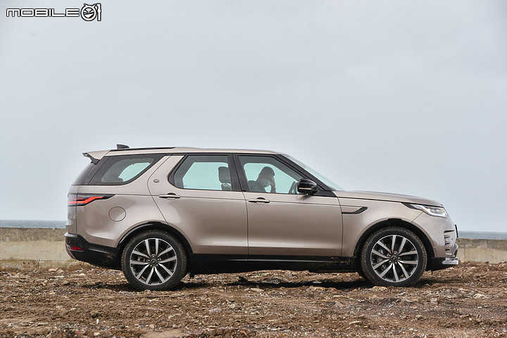 Land Rover Discovery D250 R-Dynamic SE小改款試駕｜適合多人同享的豪華七座SUV！