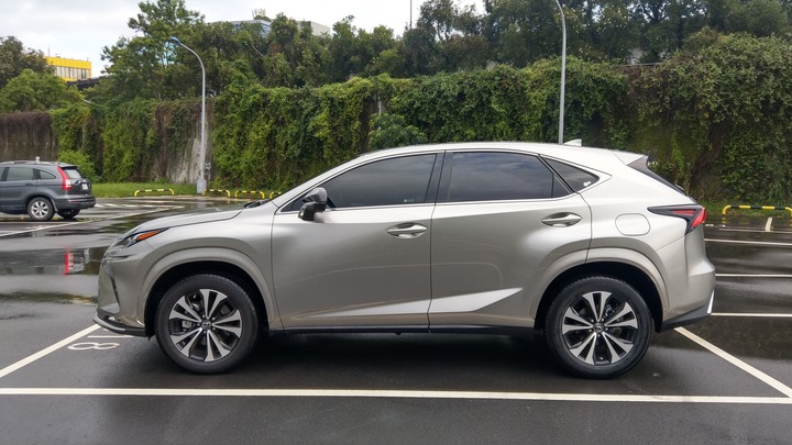 2021 Lexus NX 200折2X萬，開箱啦~