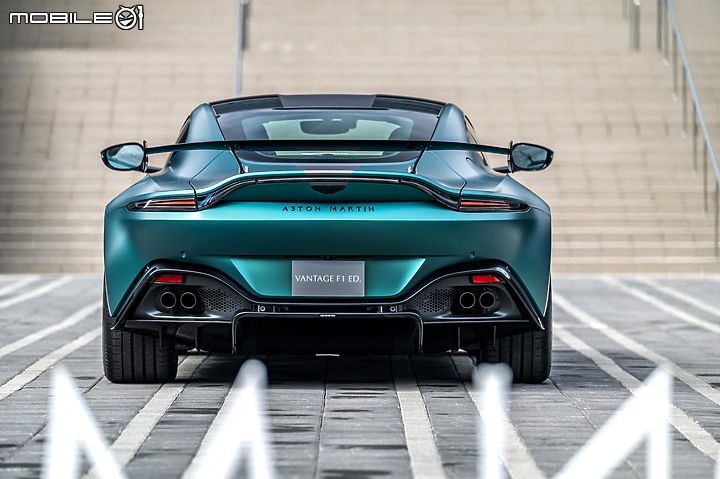【國內新訊】夢幻陣容齊聚,Aston Martin發表Vantage Coupe/Roadster F1 Edition!