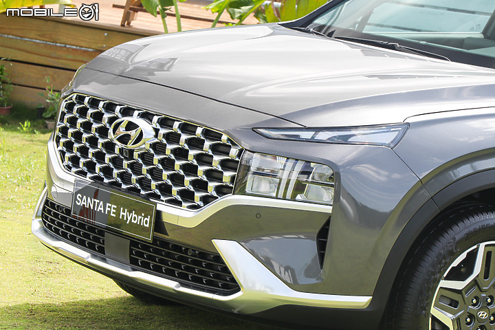 Hyundai Santa Fe 渦輪油電試駕|大馬力、低油耗不用再二擇一!