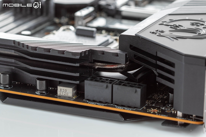MSI Z690 Unify 主機板+S360 AIO 水冷媒體測試套組開箱 質感滿滿的誠意展現