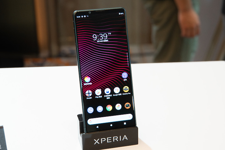 Xperia 1 III添秋意 下月推出「消光綠」限量新色秀秋冬時尚