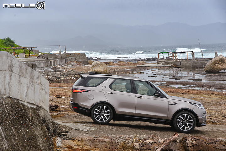 Land Rover Discovery D250 R-Dynamic SE小改款試駕|適合多人同享的豪華七座SUV!