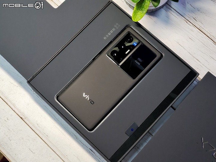 「 多圖開箱 」年度旗艦 Vivo X70 Pro+ 深度開箱實測 - 2021 最強旗艦手機王者、各方面都接近完美