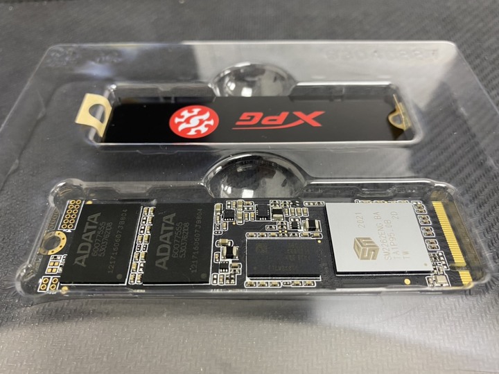 SX8200 PRO 1TB M.2開箱使用分享
