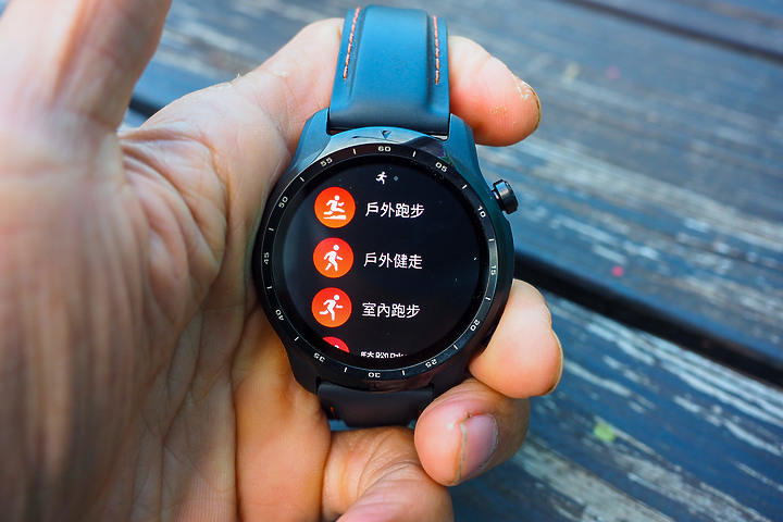 獨創之舉 ｜ Mobvoi TicWatch Pro 3 GPS