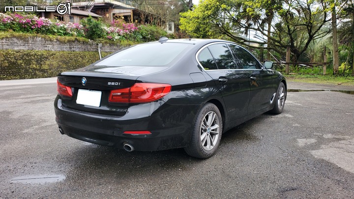 2017 M-Benz E220d Avantgarde 簡單試駕---當消費者不再需要它?