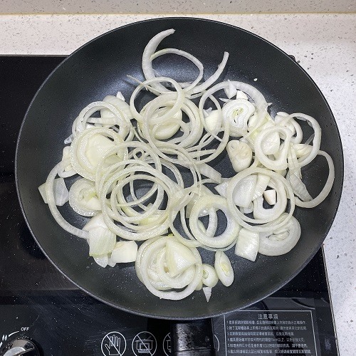 手殘人也能煮出好吃的咖哩飯