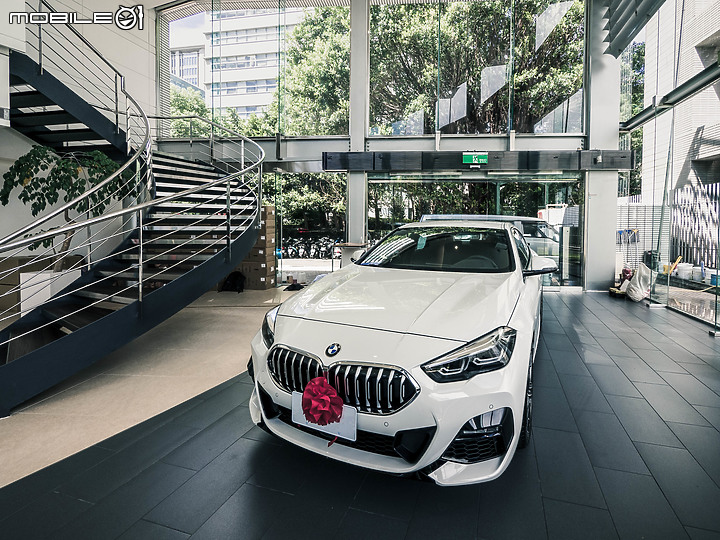 點我看大圖 BMW 218i GC開箱與當天交車就進保養廠的紀錄