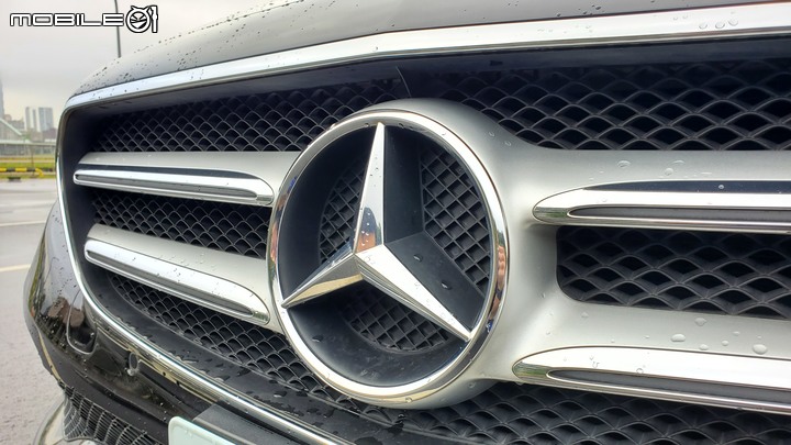 2017 M-Benz E220d Avantgarde 簡單試駕---當消費者不再需要它?