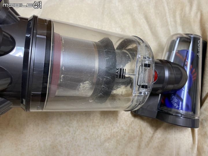 Dyson V12 Detect Slim Total Clean無線吸塵器，智慧雷射科技，微塵無所遁形