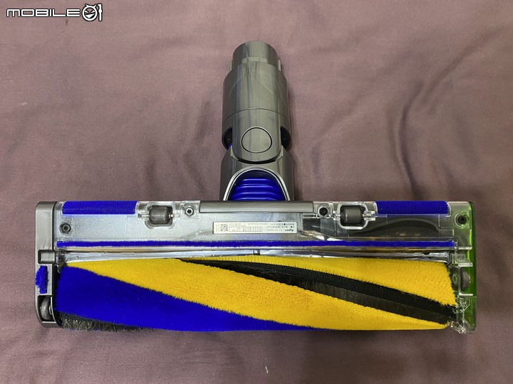 Dyson V12 Detect Slim Total Clean無線吸塵器，智慧雷射科技，微塵無所遁形