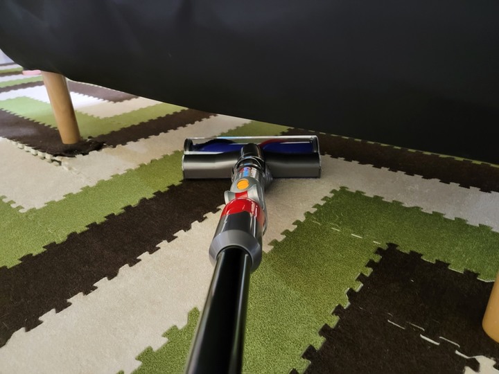 :::貓奴神器::: 雷射綠光偵測 Dyson V12 Detect Slim與7隻貓貓的邂逅