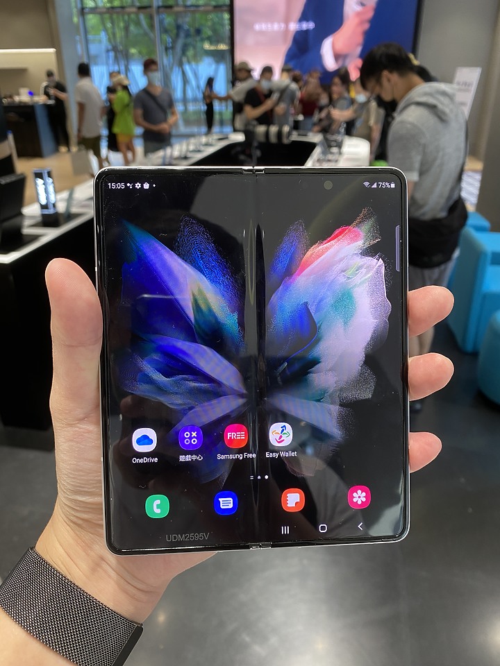 【體驗】三星大摺學家 摺疊機的新驚喜?! Galaxy Z Fold3 | Flip3 5G
