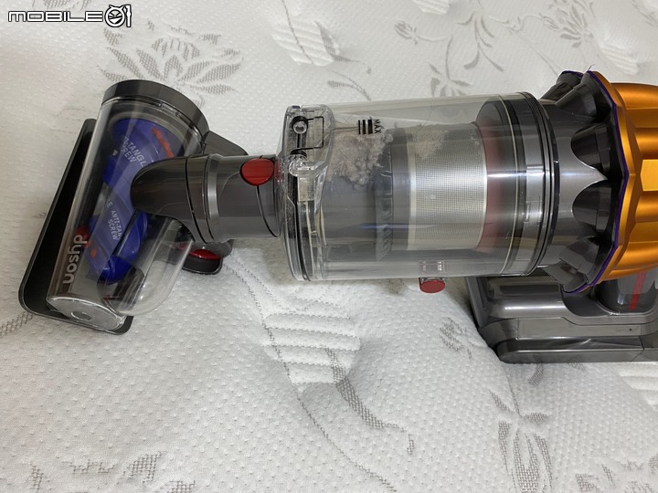 Dyson V12 Detect Slim Total Clean無線吸塵器，智慧雷射科技，微塵無所遁形