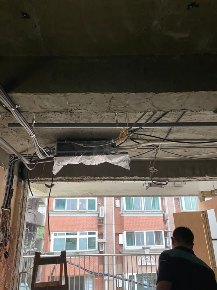 老屋翻新過程紀錄~冷氣、泥作防水