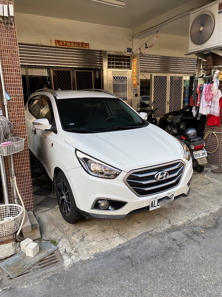 2015 柴油2.0 ix35 關箱文
