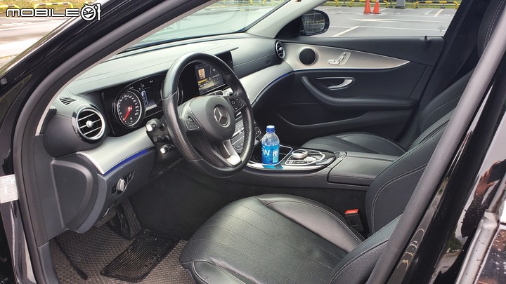 2017 M-Benz E220d Avantgarde 簡單試駕---當消費者不再需要它?