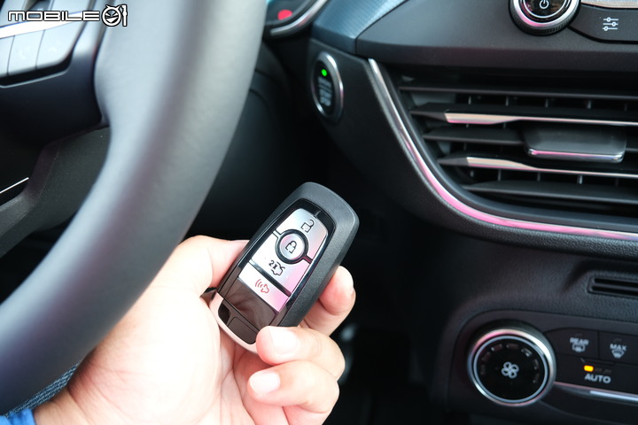 Ford Kuga / Focus車系LV2超質型試駕|配備有感升級,像是吃大碗免加錢那種爽快!