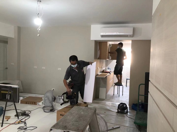 二字形廚房~櫻花廚房：換了材料又漏水