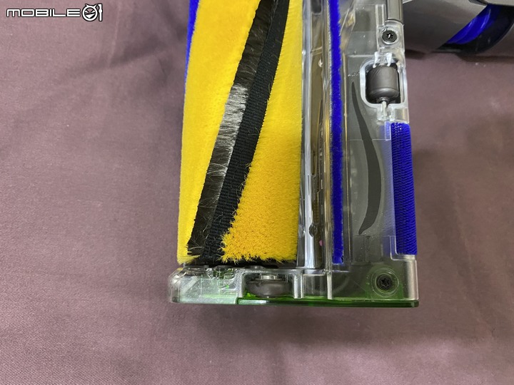 Dyson V12 Detect Slim Total Clean無線吸塵器，智慧雷射科技，微塵無所遁形