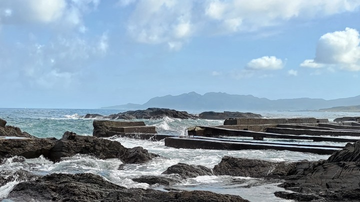 東北角天然泳池野炊浮潛