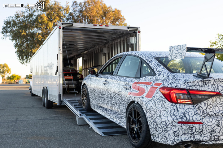 【海外新訊】Honda Civic Si預告近期登場,原廠公布新Si偽裝測試照!