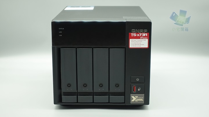 QNAP TS-473 メモリ・SSDおまけ（QNAP TS-473A with 1TB M2 SSD