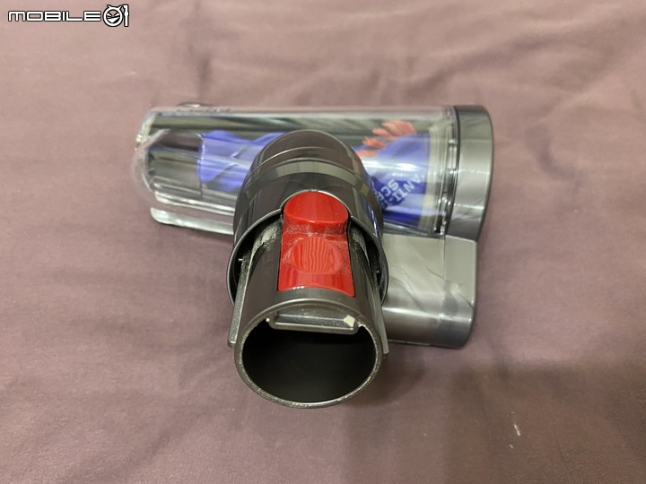 Dyson V12 Detect Slim Total Clean無線吸塵器，智慧雷射科技，微塵無所遁形