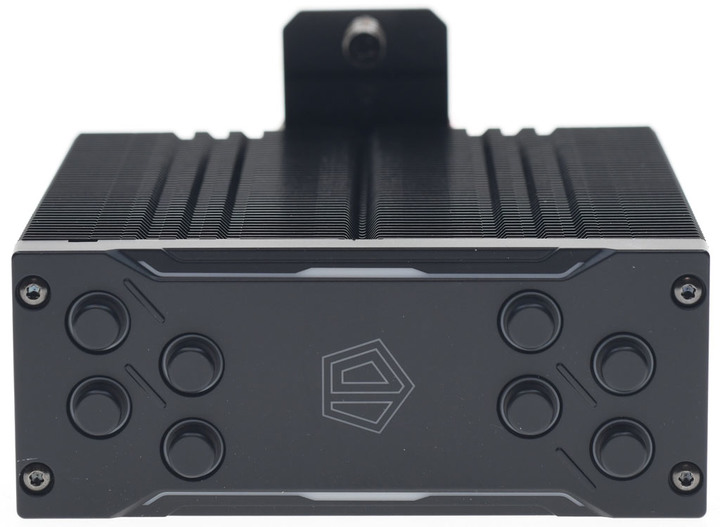 ID-COOLING SE-224-XT ARGB V2散熱器簡介及測試