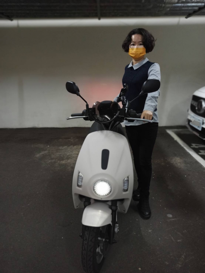 Emoving EZ1開箱 相隔22年的第二台機車