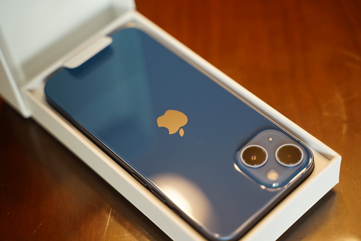 IPhone 13開箱