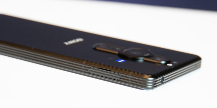 Sony超旗艦Xperia Pro-I正式發表 搭載來自RX100VII的1吋感光元件 號稱「單眼手機」
