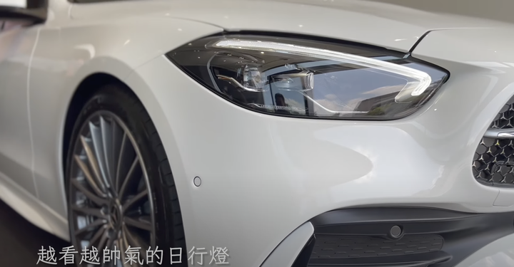 【 22.6月更新 】賓士 W206 22/23年式配備調整 & C-Class C300 交車 超值選配參考